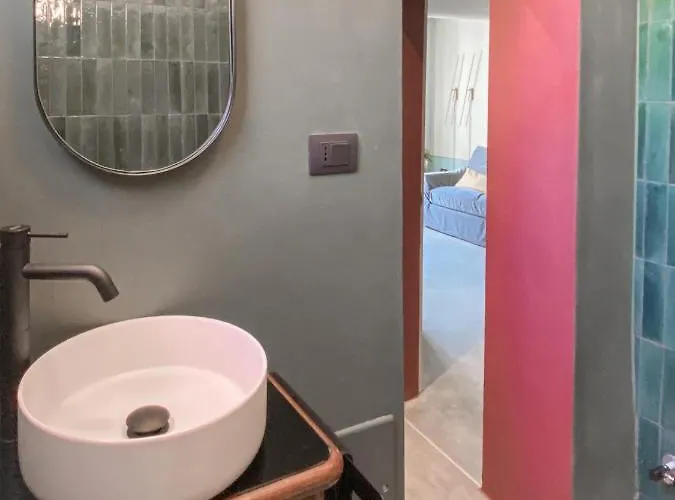 Maison B